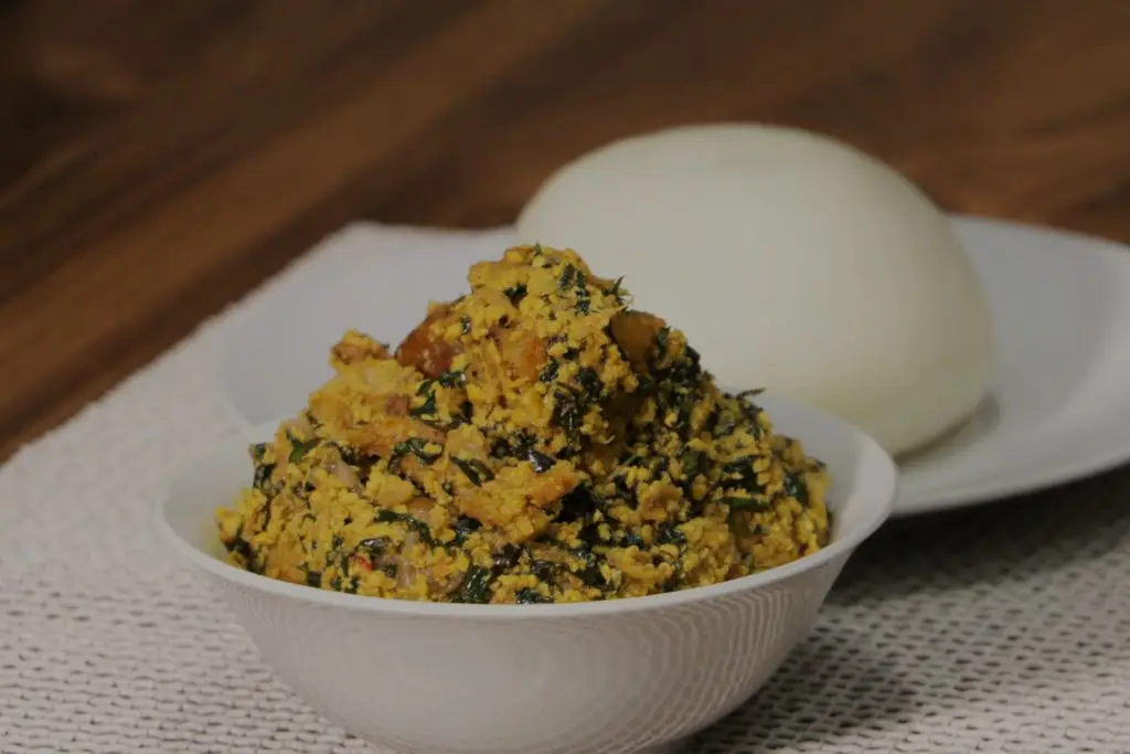 Pounded-Yam-with-Egusi